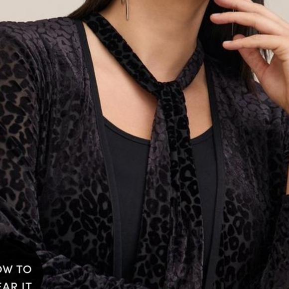 🆕️🔥 3X ANIMAL PRINT MESH BURN OUT MAXI KIMONO - BLACK🔥 - Picture 4 of 7